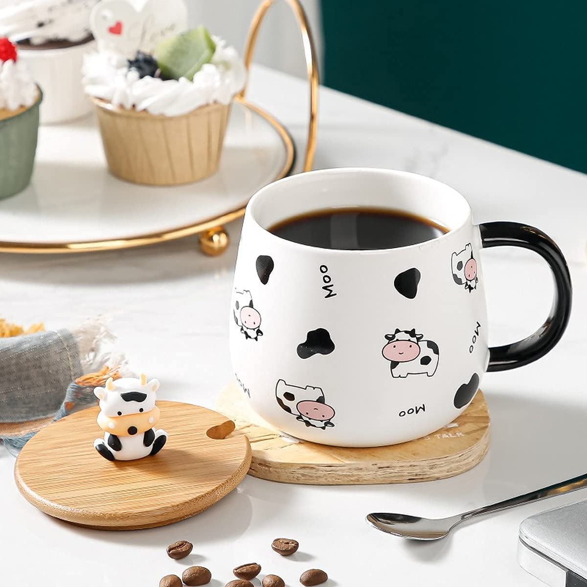 Cute Cow Coffe Mug with Lid and Spoon Cows Print Stuff Gift 400ml